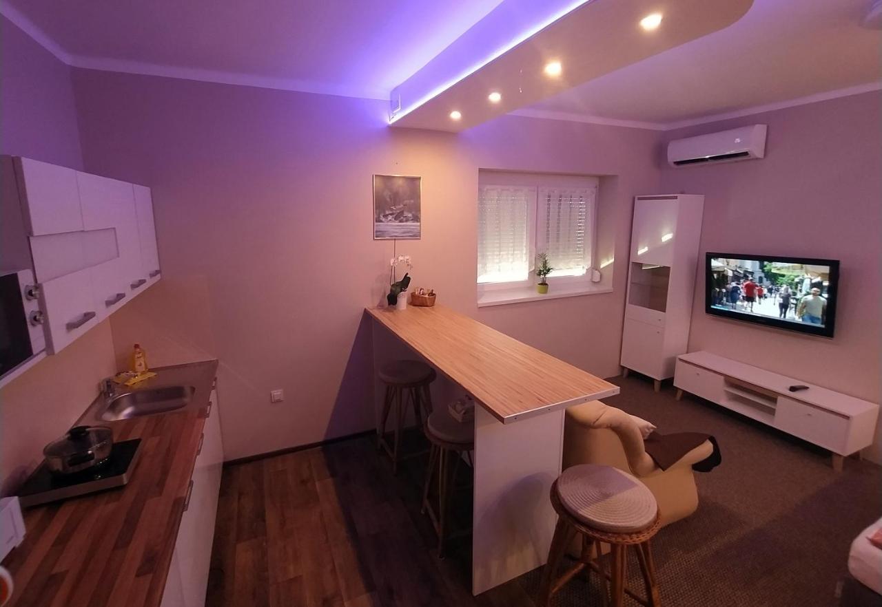 Emmabella Apartmanok エゲル エクステリア 写真